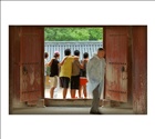 photo1